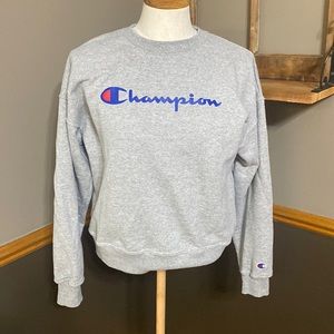 Champion gray crew neck sweatshirt size Small